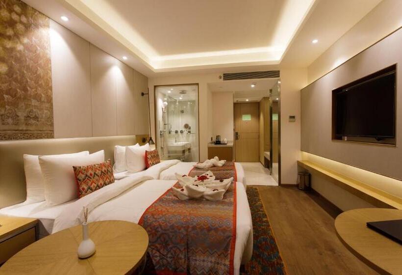 Номер Deluxe, Sayaji Jamnagar