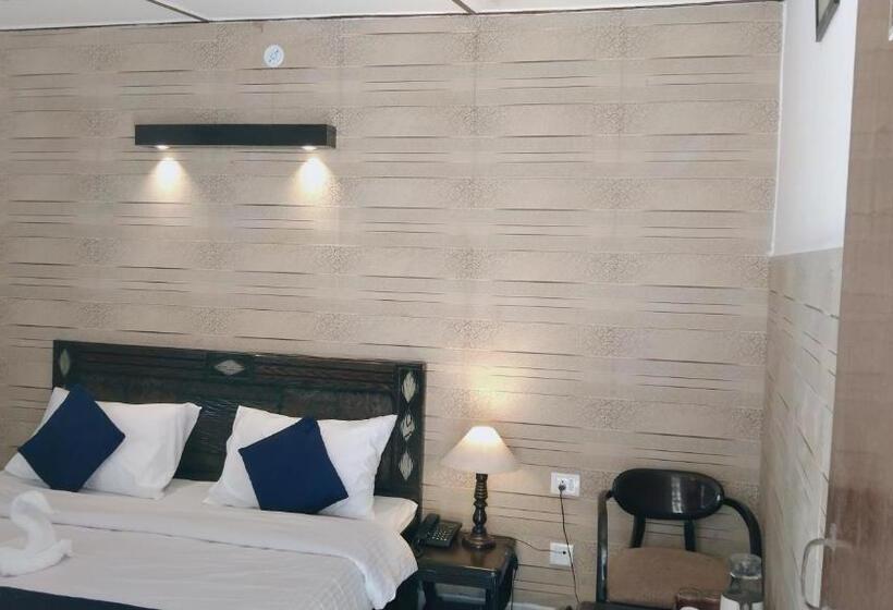 패밀리 룸, Ceyone Hotels