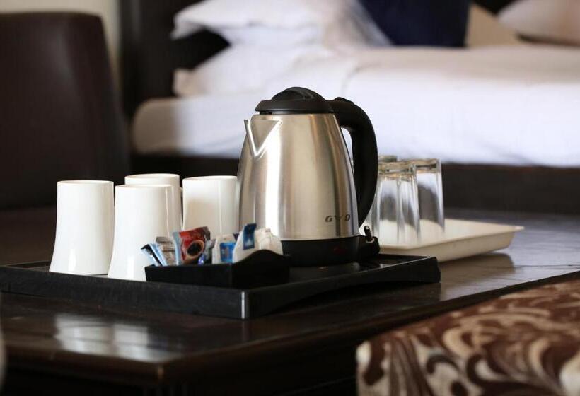 패밀리 룸, Ceyone Hotels