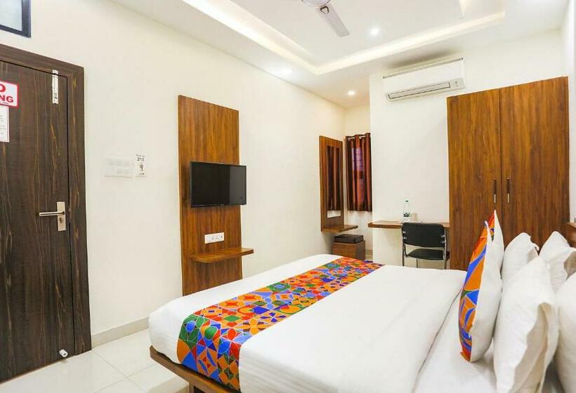 Номер Deluxe, Fabhotel Balaji Paradise