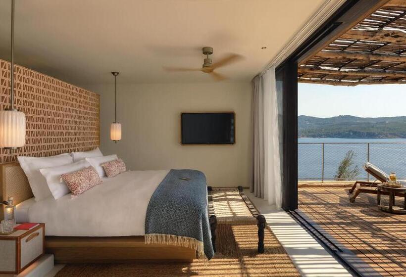 Люкс, Six Senses Ibiza