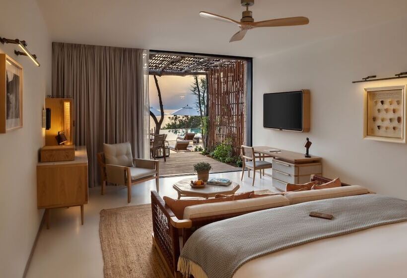 Полулюкс Вид на Море, Six Senses Ibiza