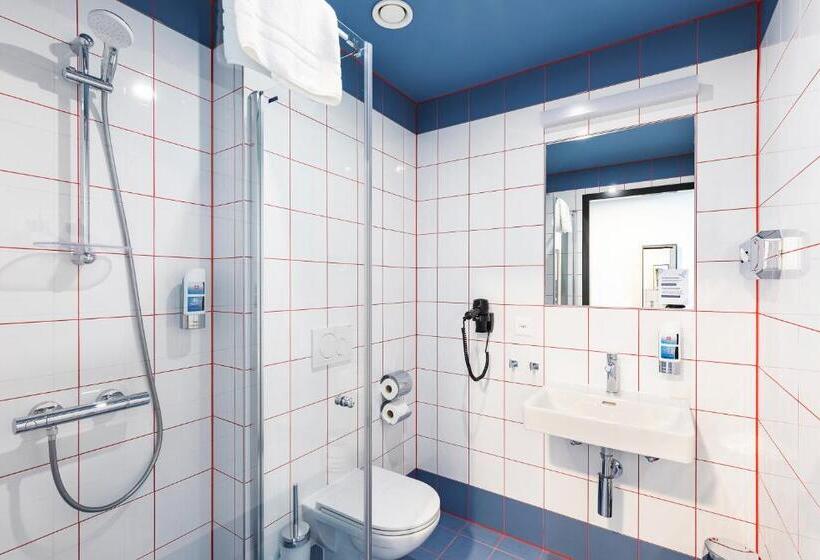 Quarto Quádruplo Estandar, Meininger Hotel Genève Centre Charmilles