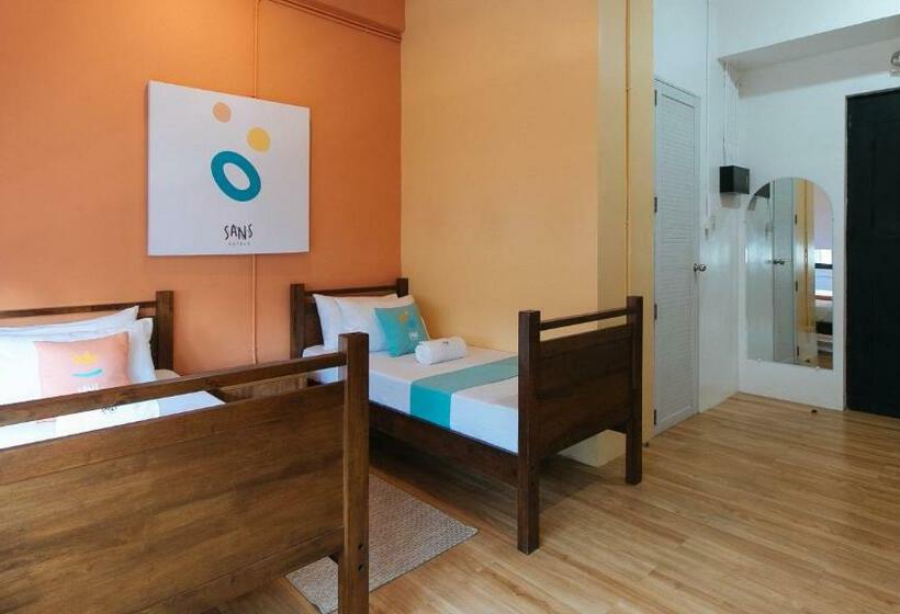 اتاق استاندارد, Sans Hotel Laperal Manila