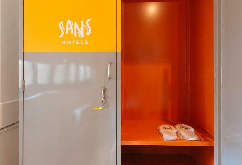 اتاق استاندارد, Sans Hotel Laperal Manila