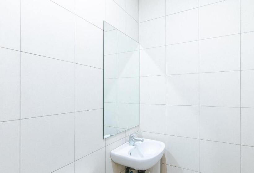 اتاق استاندارد, Sans Hotel Laperal Manila