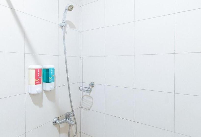 اتاق لوکس, Sans Hotel Laperal Manila