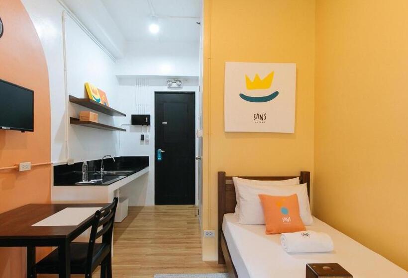 اتاق استاندارد یک نفره, Sans Hotel Laperal Manila