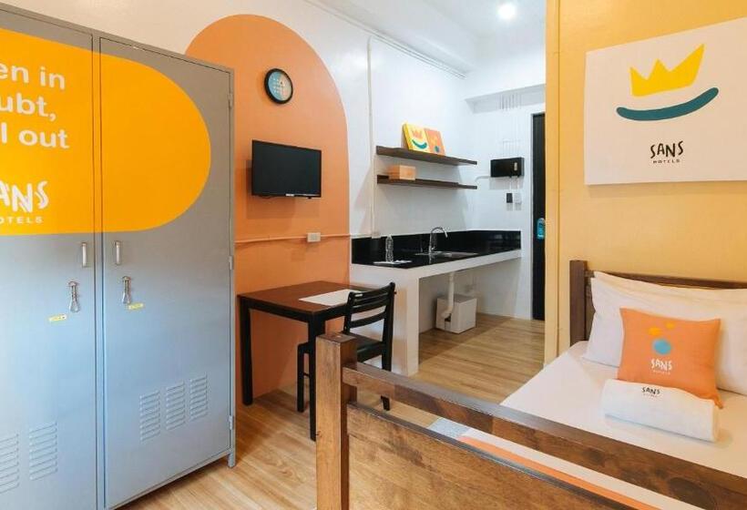 اتاق استاندارد یک نفره, Sans Hotel Laperal Manila