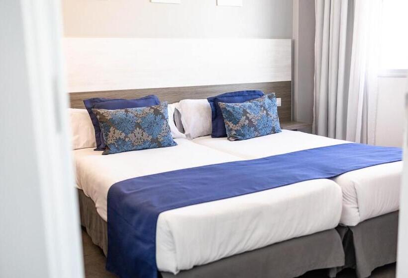 Apartamento 1 Dormitório com Terraço, Servatur Castillo de Sol