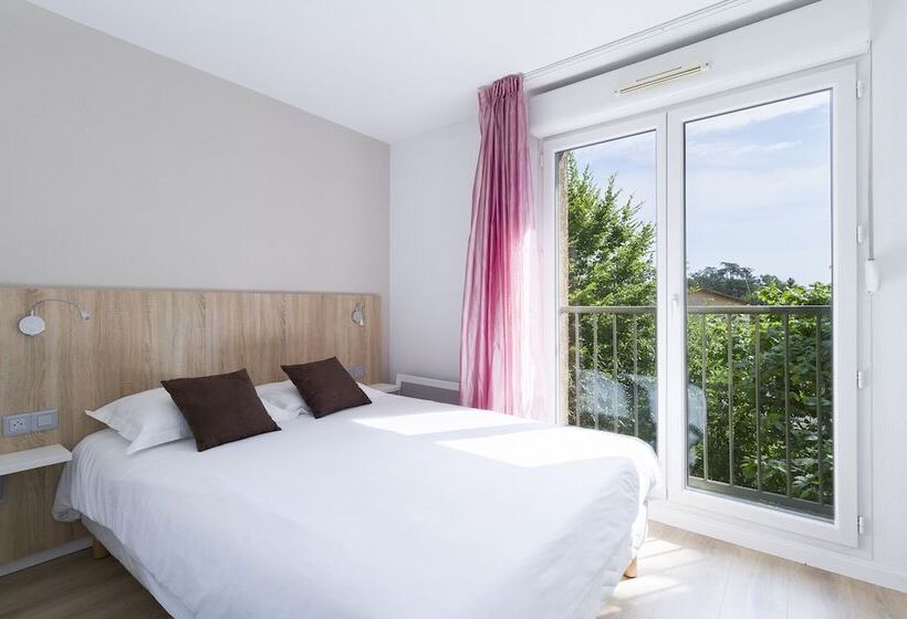 Апартаменты 3 Спальни, Garden & City Lyon   Marcy