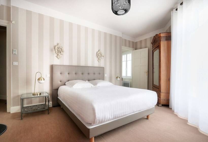 اتاق سوپریور با چشم‌انداز دریا, Best Western Hôtel Brittany La Baule Centre & Plages