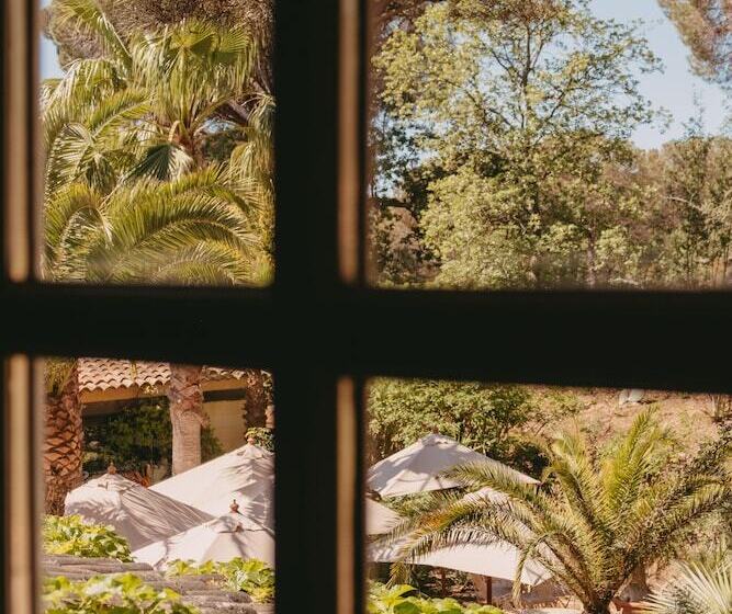 Полулюкс, Hôtel Villa Marie Saint Tropez