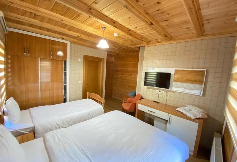 اتاق استاندارد سه نفره, Ayder şimşir Butik Otel