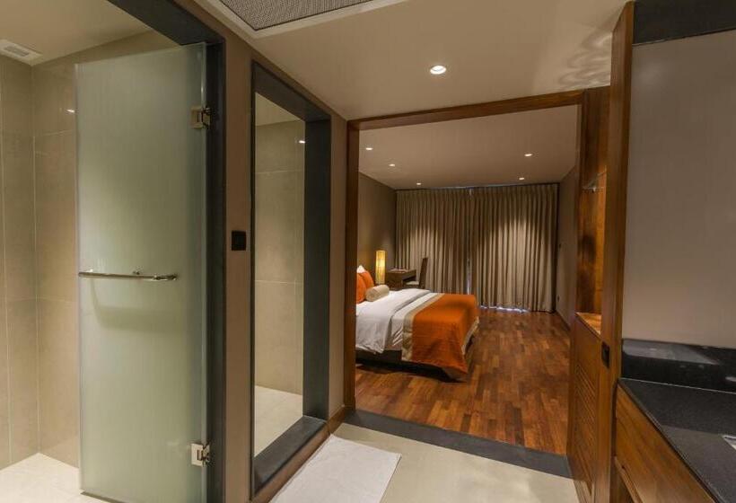 اتاق لوکس, Swiss Residence  Kandy