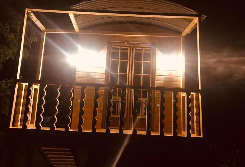 Номер Стандарт с Балконом, Chambre Avec Spa Privé