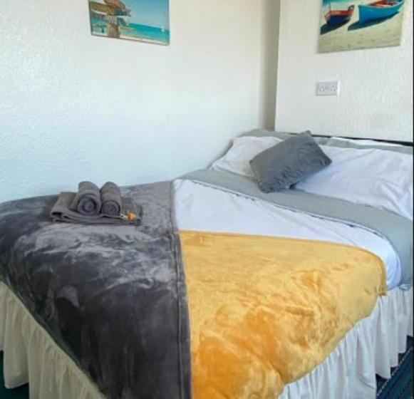 Номер Стандарт Совместная Ванная, Tudor Lodge  Redcar Beach