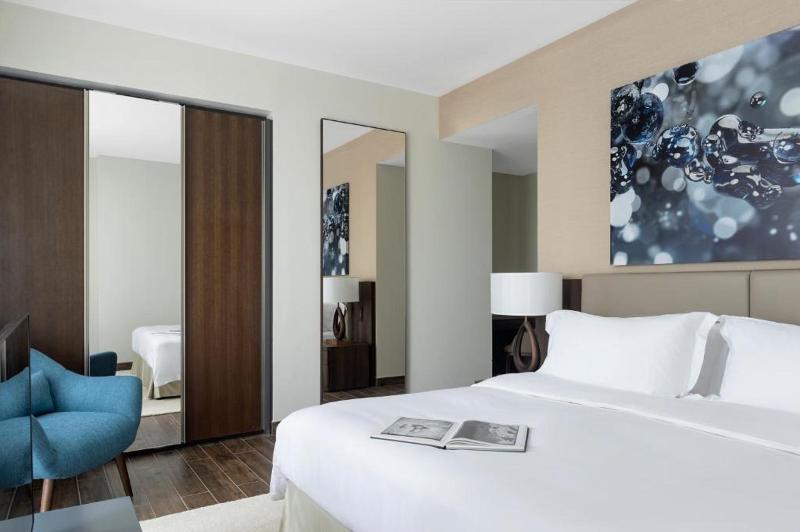 Люкс Премиум, Jumeirah Living Marina Gate Dubai