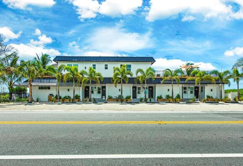 Студия Стандарт Вид на Море, Seaside At Anna Maria Island Inn