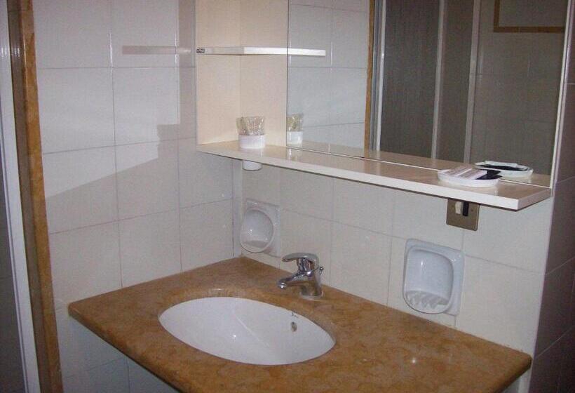 스탠다드 룸, Albergo Il Cacciatore