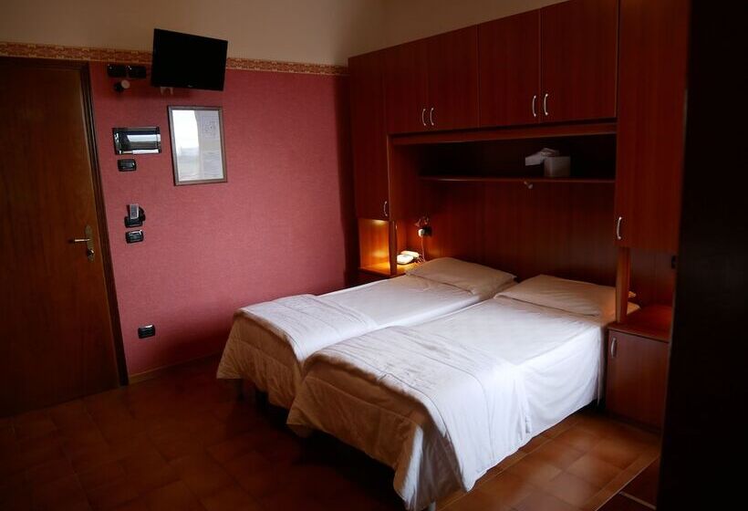 Habitación Economy, Il Castello