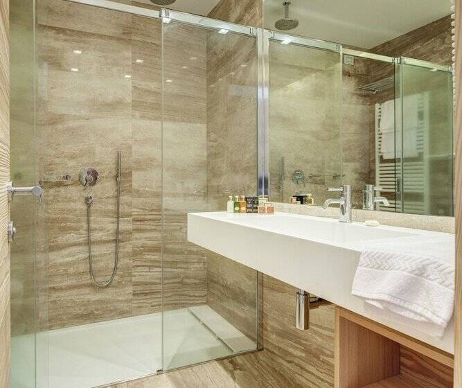 Трехместный Номер Deluxe, Lajadira & Spa
