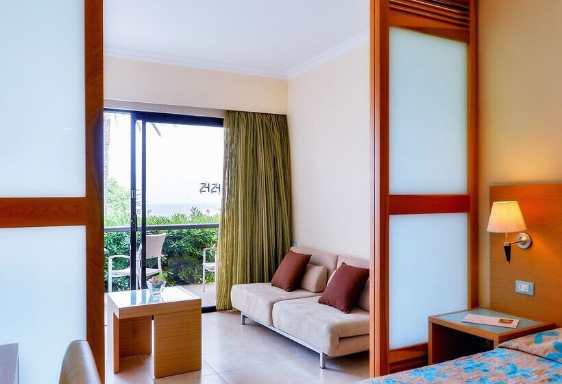 Семейный Номер, Sol Cosmopolitan Rhodes