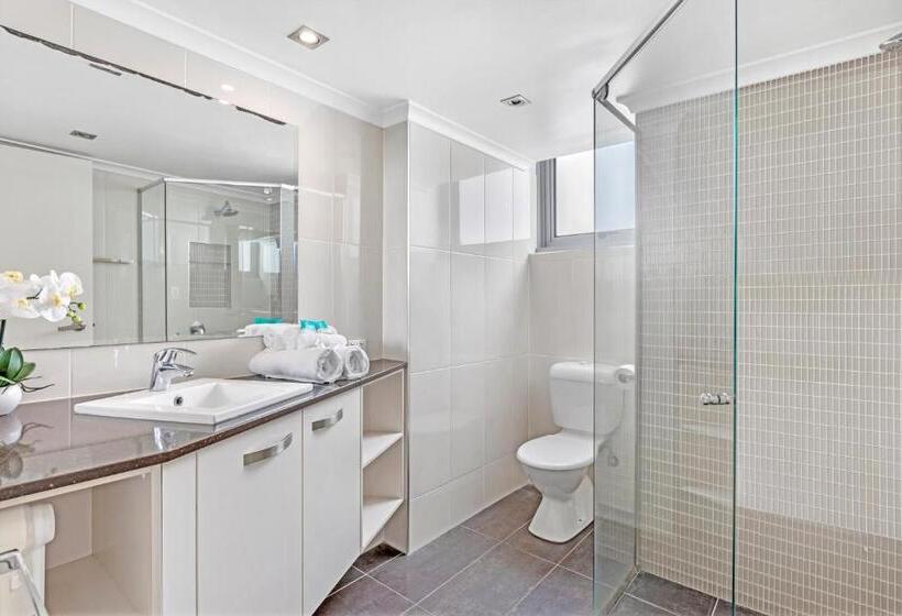 Апартаменты Superior 3 Спальни, Northwind Beachfront Apartments