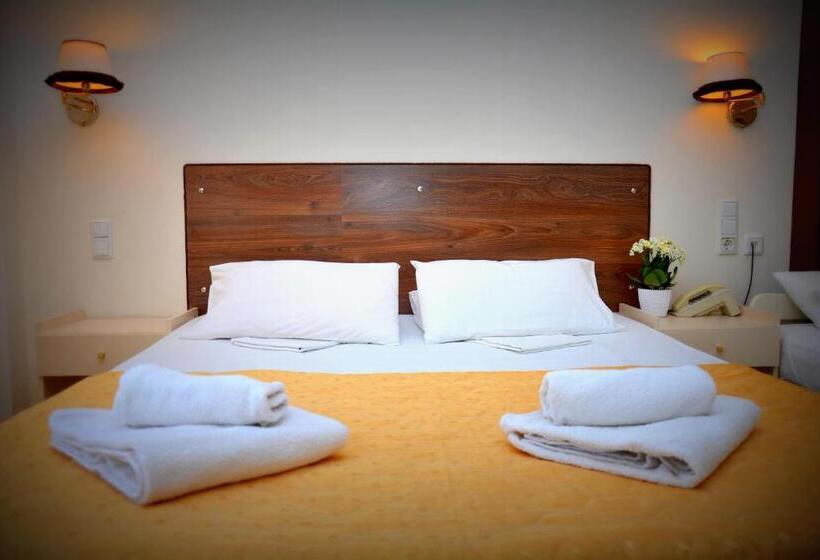 Quarto Triplo Estandar, Poseidon