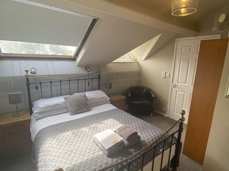 Номер Стандарт, Autumn Leaves Guest House