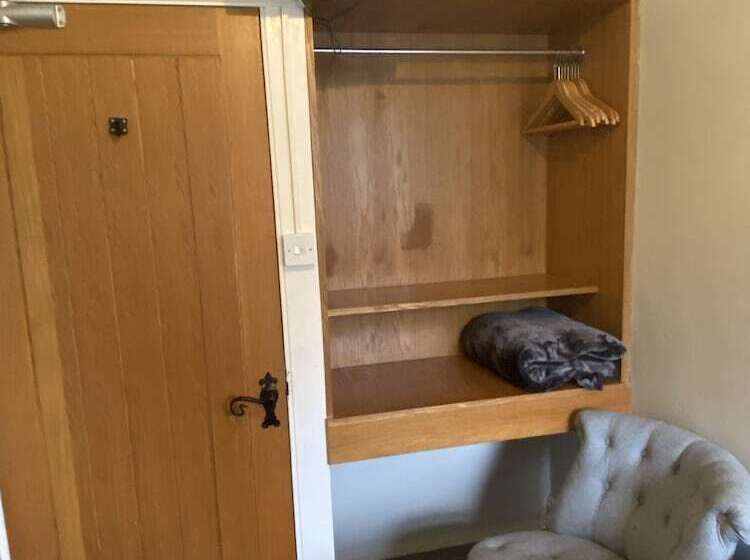 Номер Стандарт Индивидуальный, Autumn Leaves Guest House