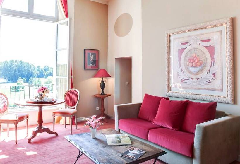 Люкс, Château D Augerville Golf & Spa Resort