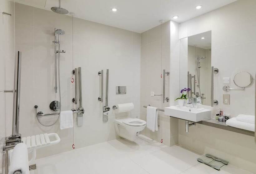 Номер Стандарт Трехместный, H10 London Waterloo