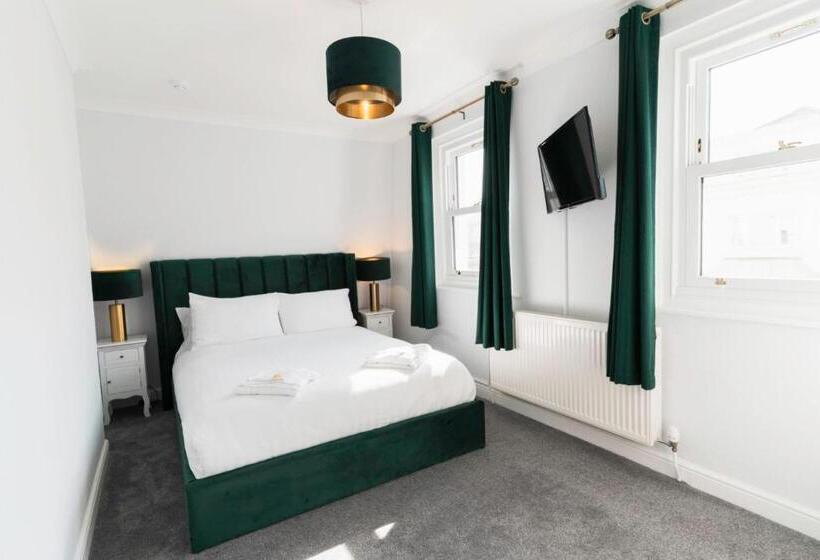Family Suite, The Pier