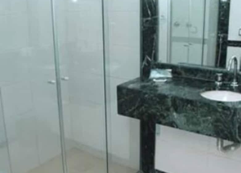 디럭스 스위트, Planalto Bittar Hotel E Eventos
