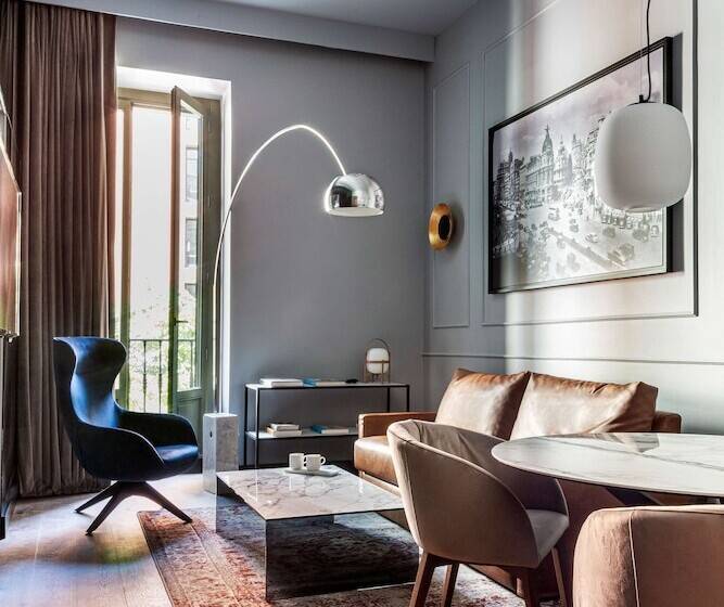 سوئیت جونیور با چشم‌انداز, Radisson Blu Hotel, Madrid Prado