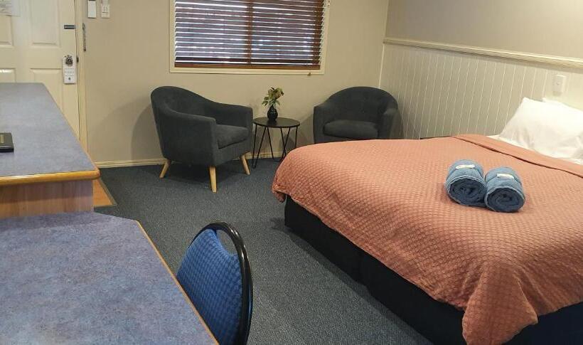 Стандартный Номер Кровать Кинг, Dirranbandi Motor Inn