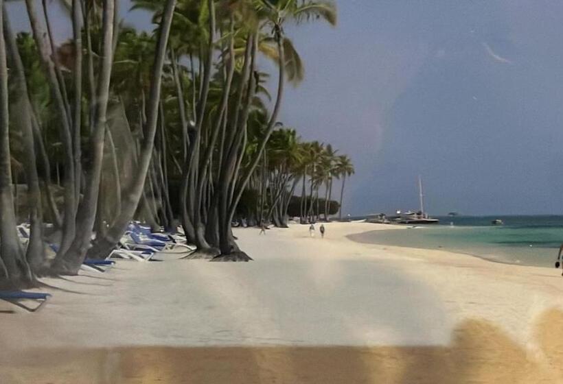 标准间, Room In Guest Room   Private Room In Boca Chica Resort Condominium