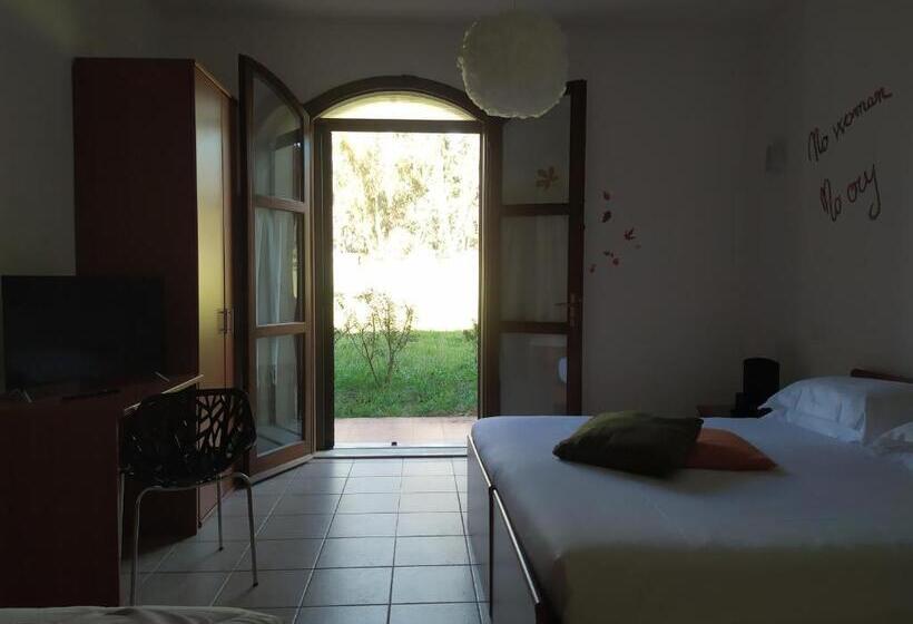 Четырехместный Номер Стандарт Вид на Сад, Marrubiu Resort Note Di Stelle