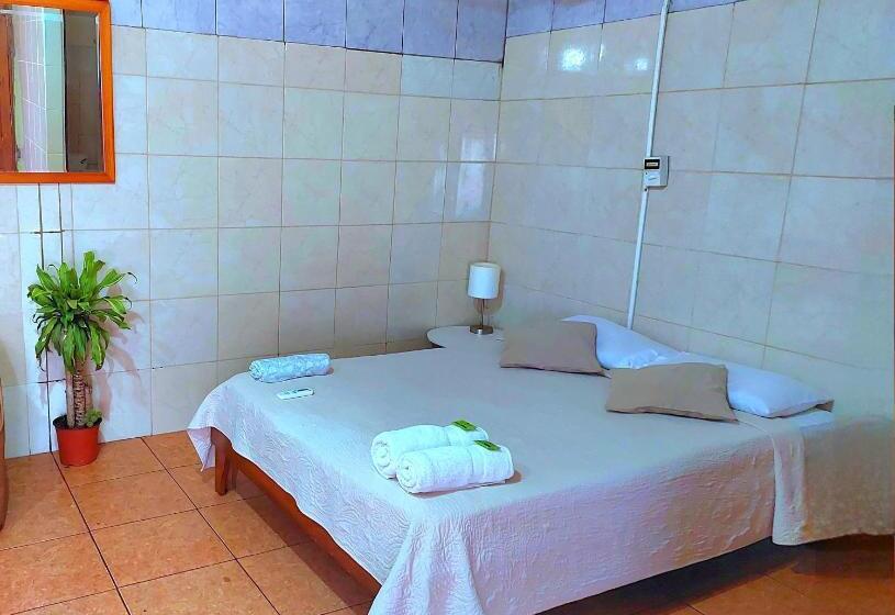 اتاق استاندارد, Hostel Del Pacífico