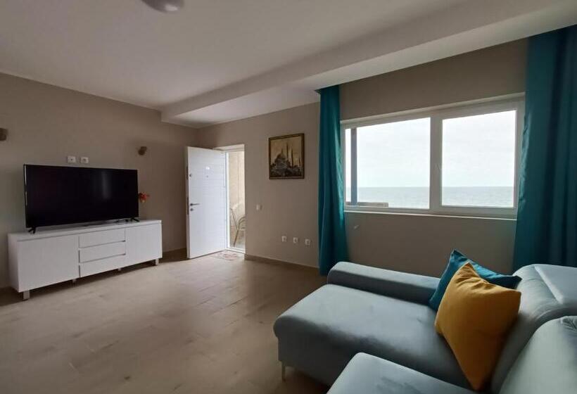 آپارتمان 1 خوابه با چشم‌انداز دریا, Elstefanino House