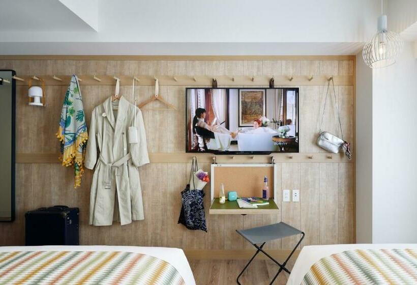 Quarto Estandar Primeiro Andar, Moxy Kyoto