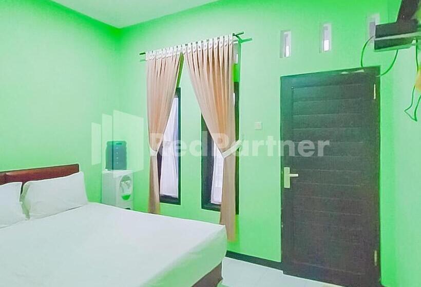 Номер Стандарт, Indah Savana Hotel Mitra Reddoorz