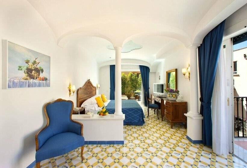 جناح جونيور مطل على الحديقة, Grand Hotel La Favorita