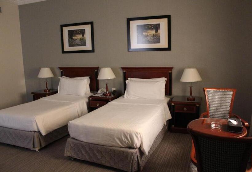 Номер Стандарт, Executives Hotel   Olaya