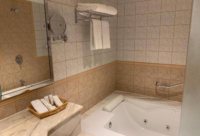 Júnior Suíte com Hidromassagem, Executives Hotel   Olaya