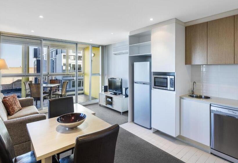 آپارتمان 2 خوابه, Istay Precinct Adelaide