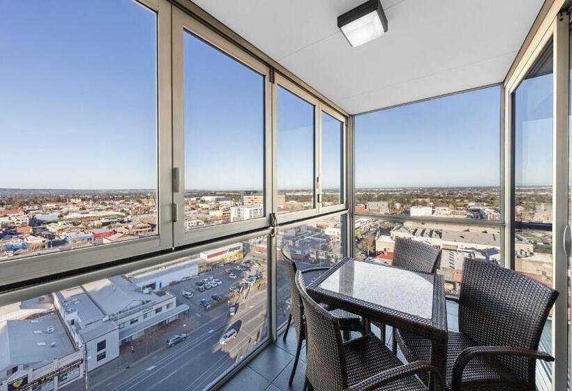 آپارتمان 1 خوابه با چشم‌انداز, Istay Precinct Adelaide