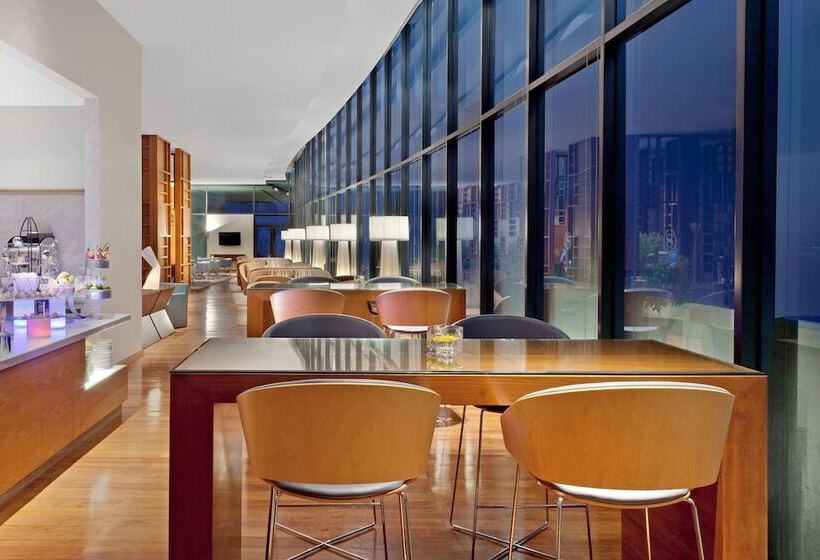 سوئیت پرزیدنت, Sheraton Nha Trang Hotel & Spa