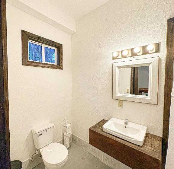 디럭스 스위트, Bella S Backpackers Hostel